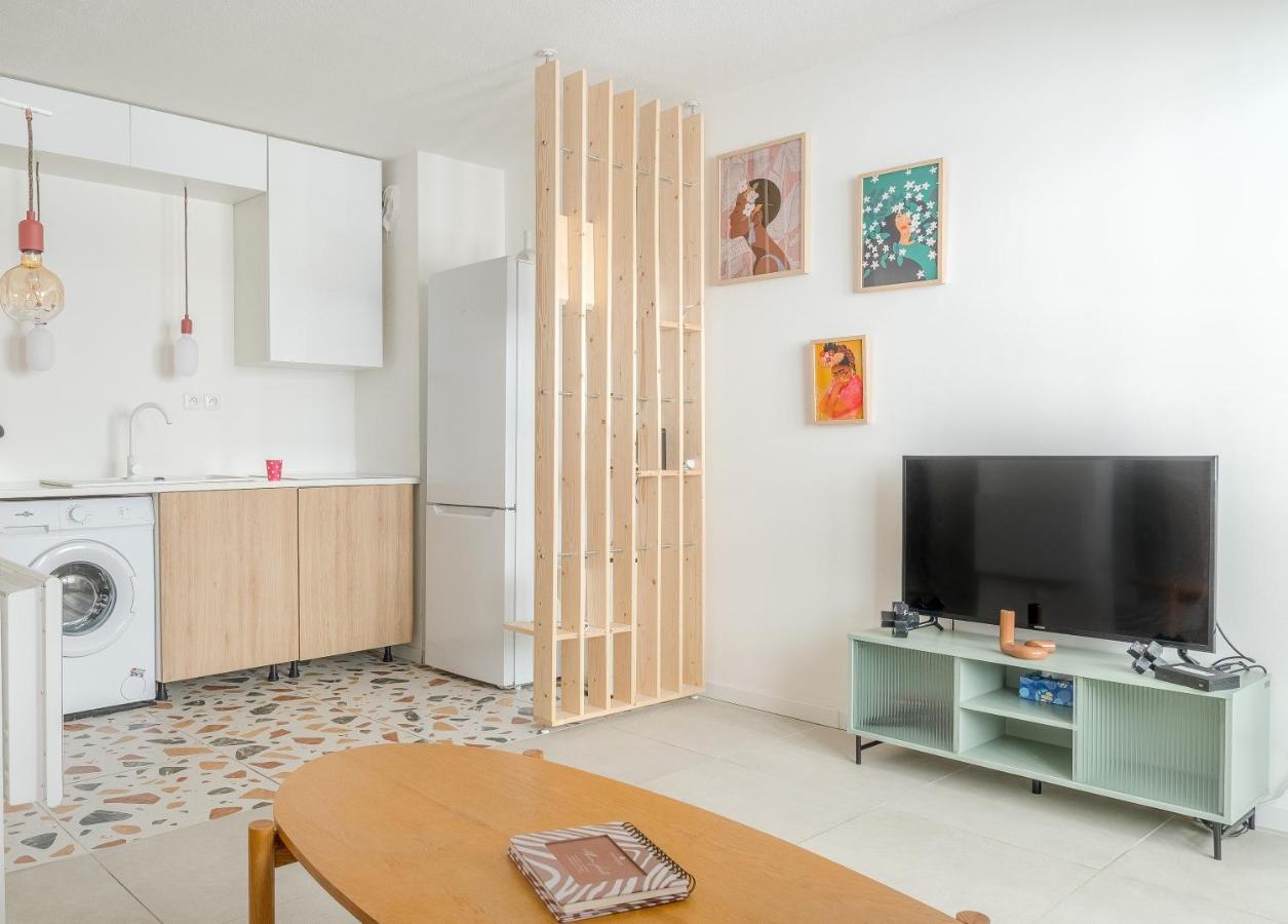 Charmant T2 Avec Balcon - Chaves Marseille Exterior photo