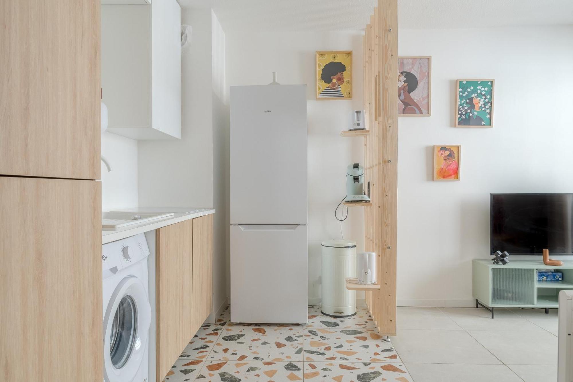 Charmant T2 Avec Balcon - Chaves Marseille Exterior photo